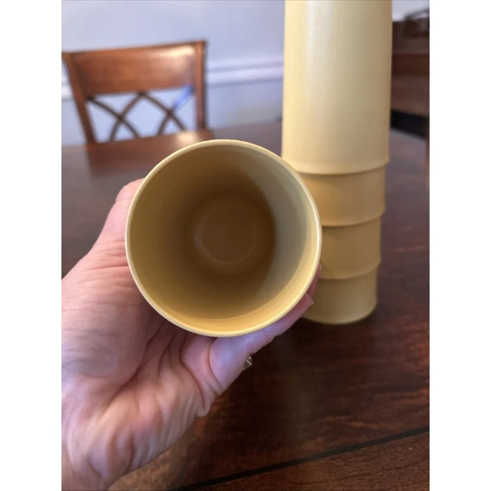 Tupperware Glasses . 873 Set If 8 Tumblers Vintage Harvest Gold